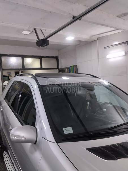 Mercedes Benz ML 320 Onvalid
