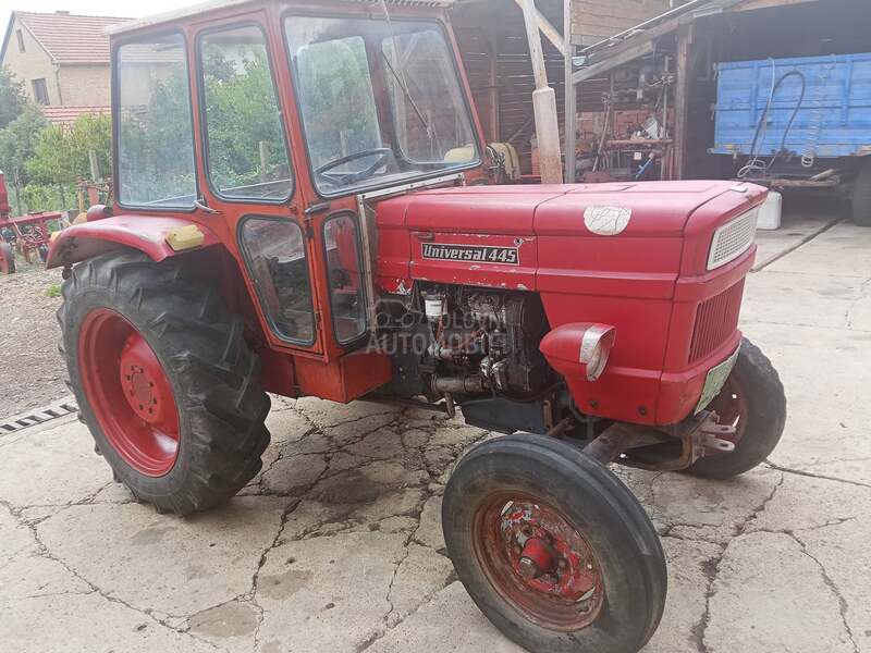 Universal 445