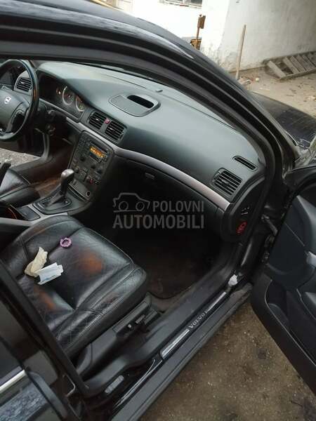 Volvo S80 2.4