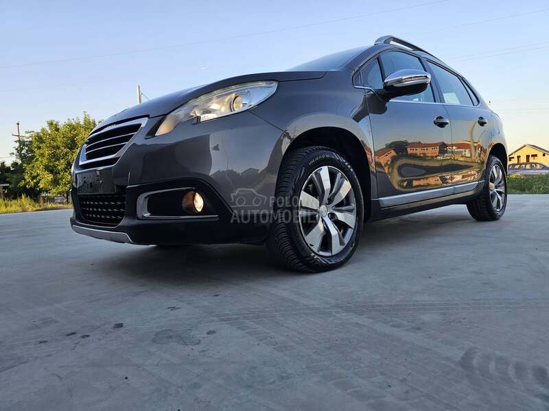 Peugeot 2008 1.6 i