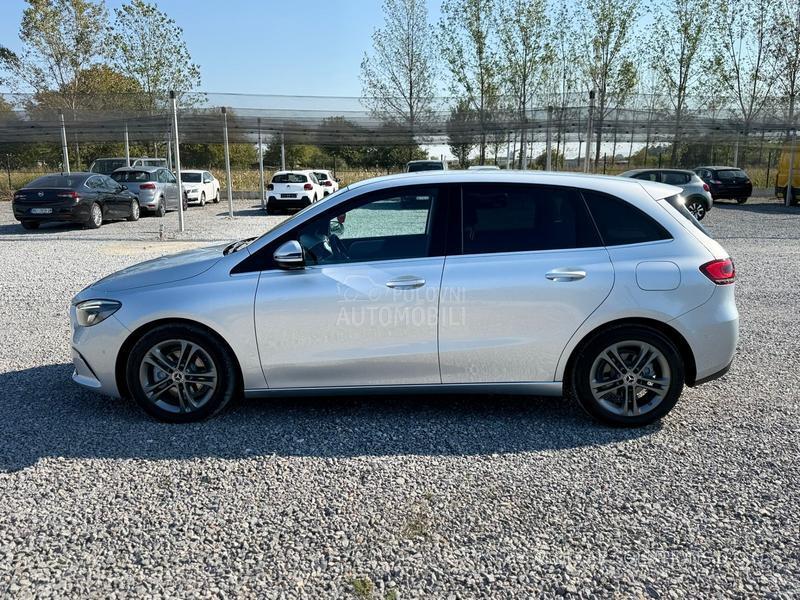 Mercedes Benz B 180 D 7G-DCT STYLE LINE