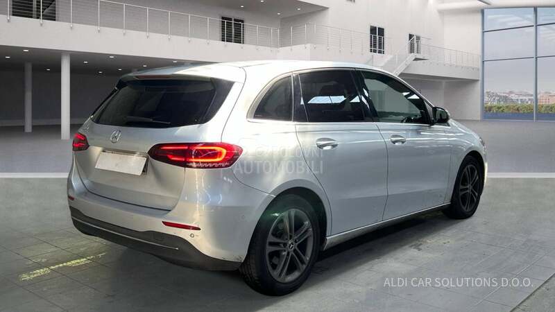 Mercedes Benz B 180 D 7G-DCT STYLE LINE