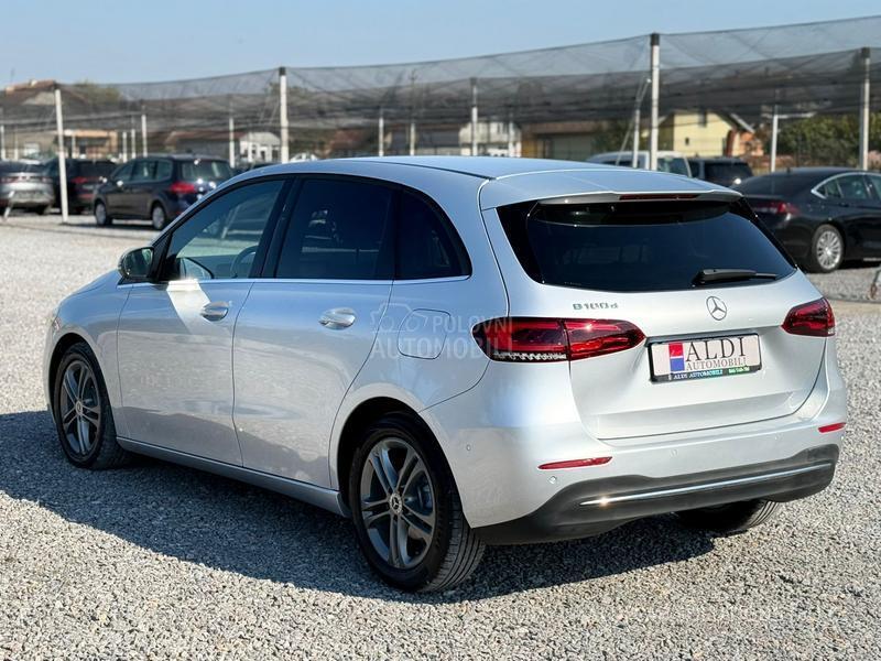 Mercedes Benz B 180 D 7G-DCT STYLE LINE