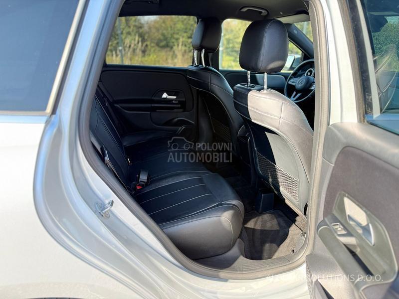 Mercedes Benz B 180 D 7G-DCT STYLE LINE