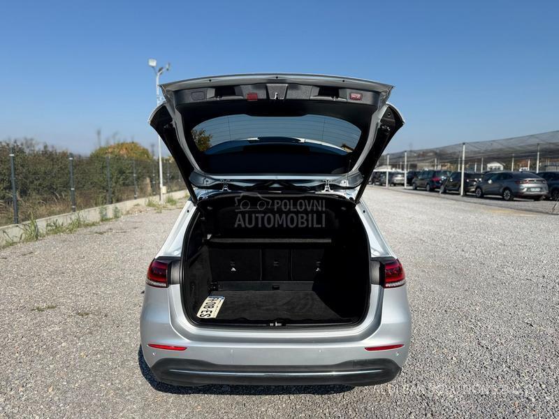 Mercedes Benz B 180 D 7G-DCT STYLE LINE