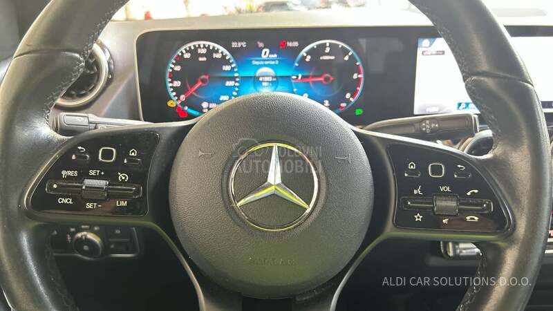 Mercedes Benz B 180 D 7G-DCT STYLE LINE