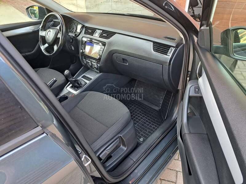 Škoda Octavia 1.6TDI GRENLINE TOOP