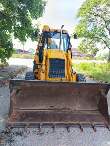 JCB 3cx