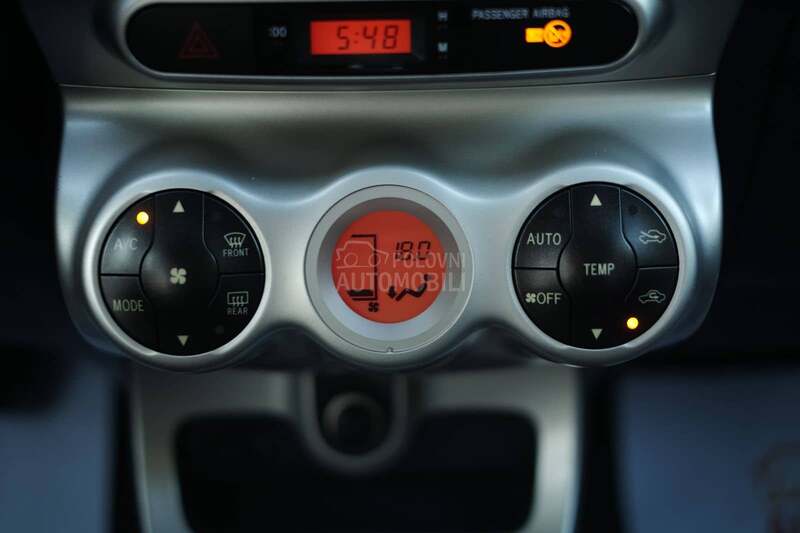 Toyota Urban Cruiser 1.4D4D 4x4 Cross