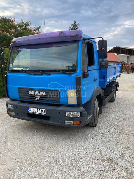 MAN LE12220