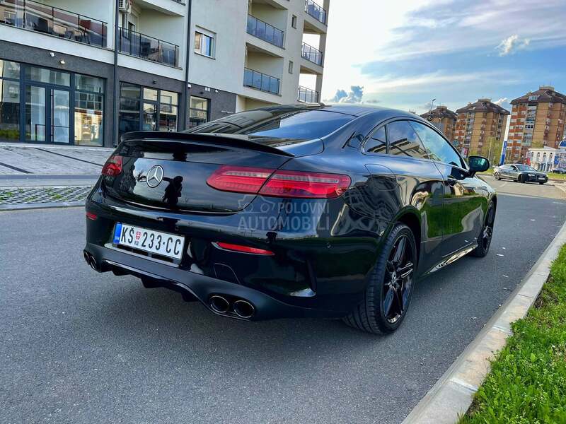 Mercedes Benz E 200 AMG coupe