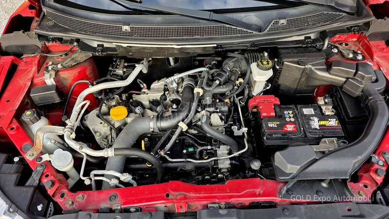 Nissan Qashqai 1.2 DIG-T 113K.M NOV