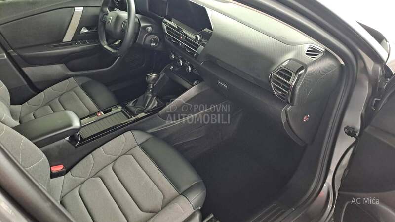 Citroen C4 1.2 PURE NAV ALU LED