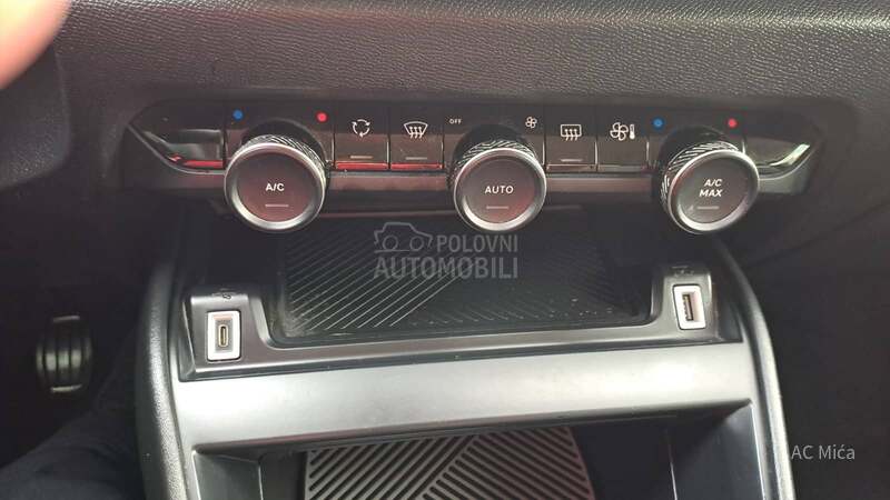 Citroen C4 1.2 PURE NAV ALU LED