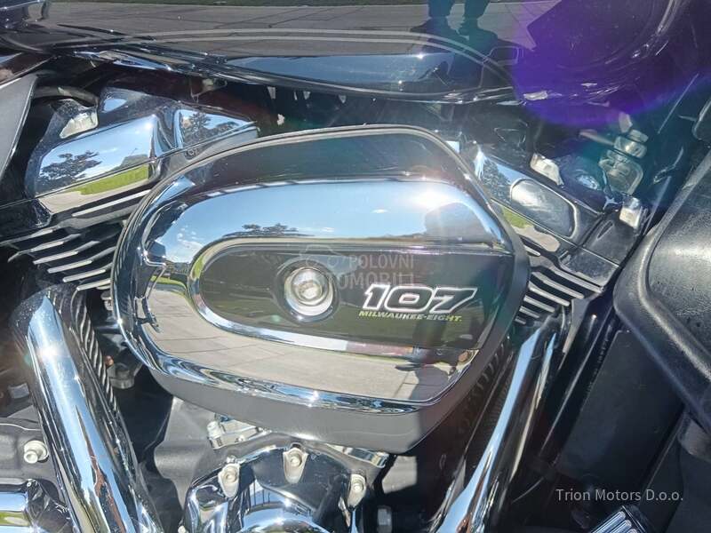 Harley Davidson ROAD GLIDE ULTRA