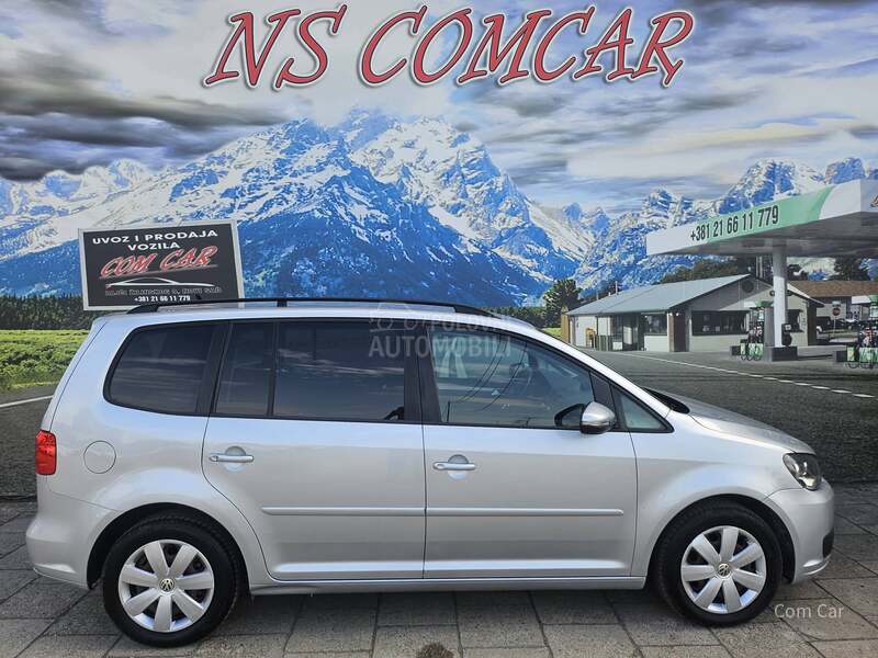 Volkswagen Touran 7 s e d i š t a