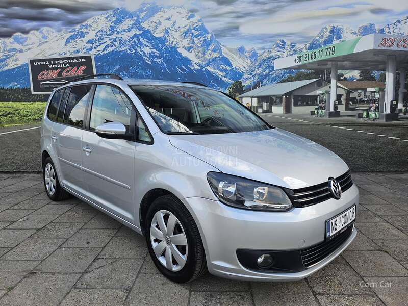Volkswagen Touran 7 s e d i š t a