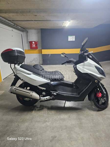 Kymco Xciting r 300