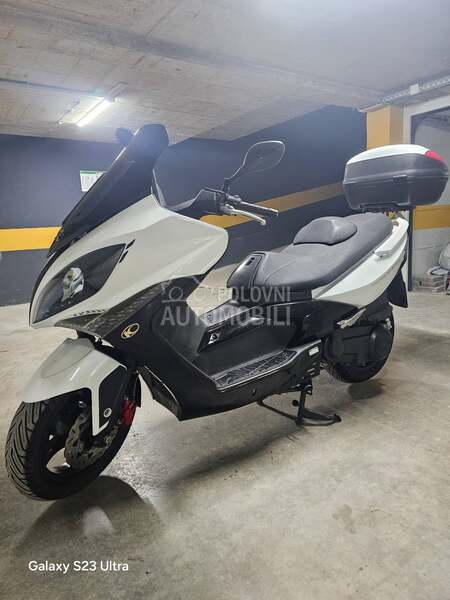 Kymco Xciting r 300