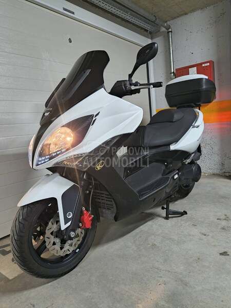 Kymco Xciting r 300