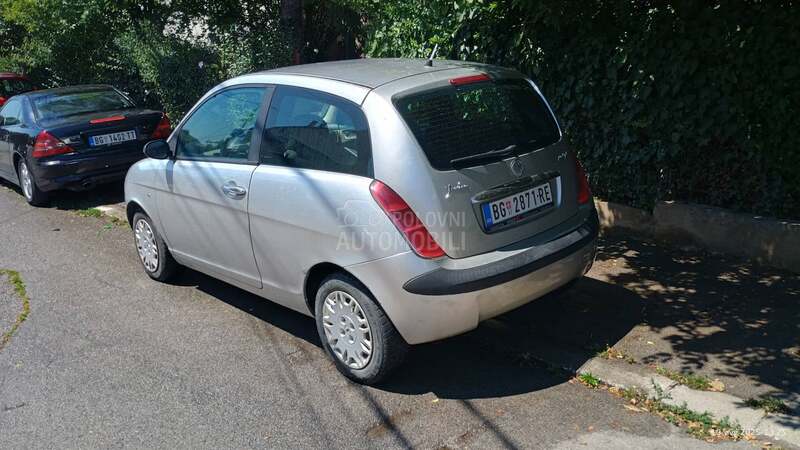 Lancia Ypsilon 1.3mjtd