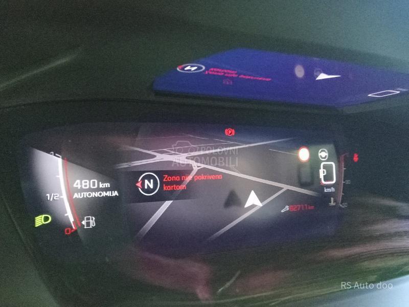 Peugeot 2008 GT LINE PANO