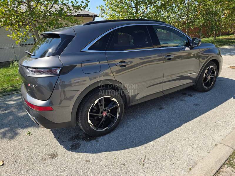 DS 7 1.6 E tense 225