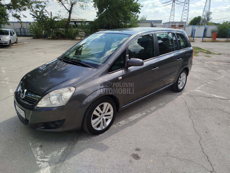 Opel Zafira 