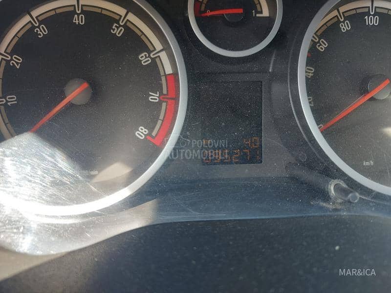Opel Corsa D 