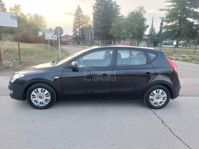 Hyundai i30 1,4b