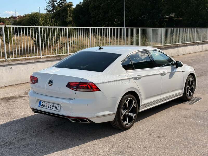 Volkswagen Passat B8 2.0 TDI R-Line