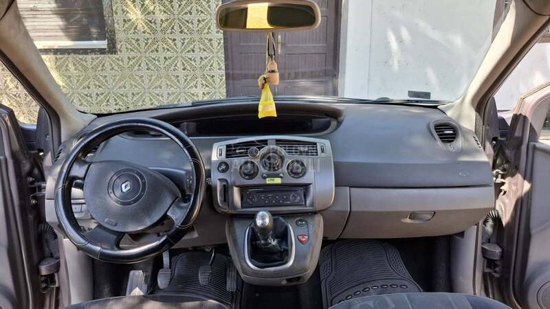 Renault Scenic 