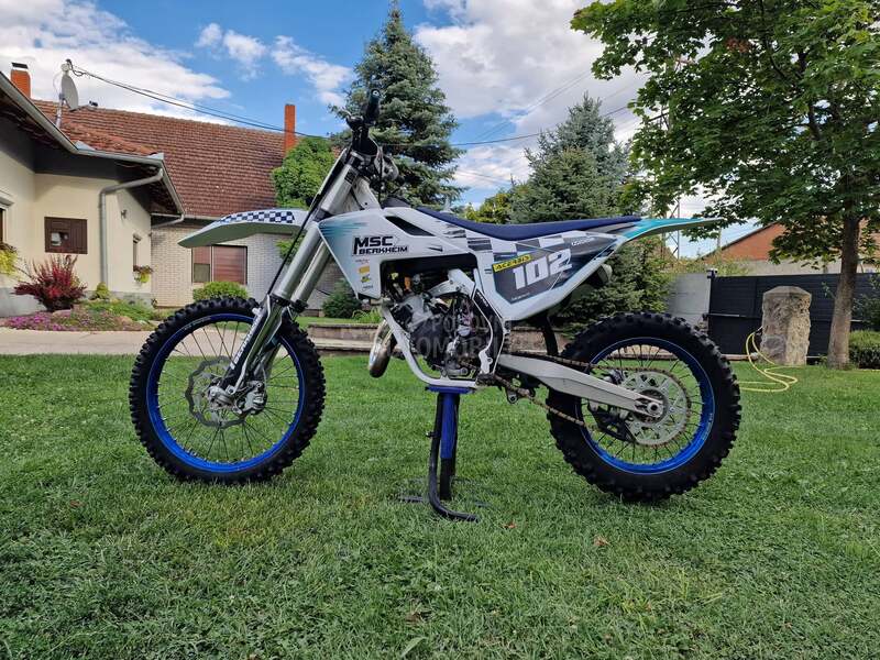 Husqvarna TC 125