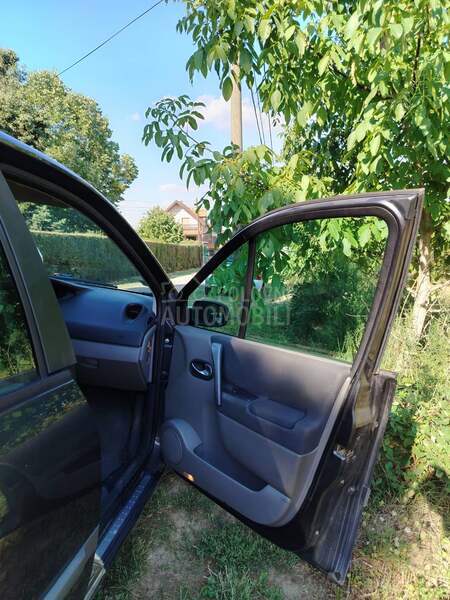 Renault Scenic 1.9 dci