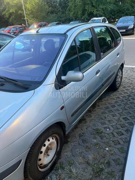 Renault Scenic 1.6 16V AUTHENTIQUE