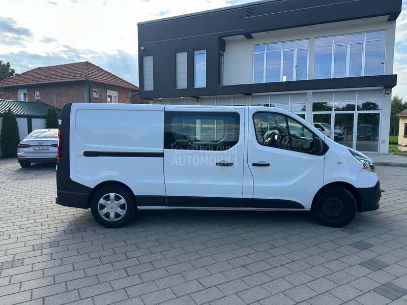 Renault Trafic dCi145