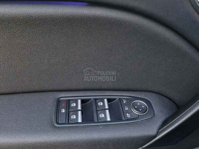 Renault Captur 1.3  INTESE OR G k m