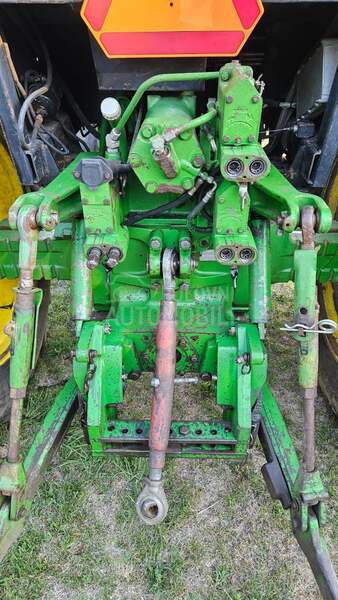 John Deere 4755