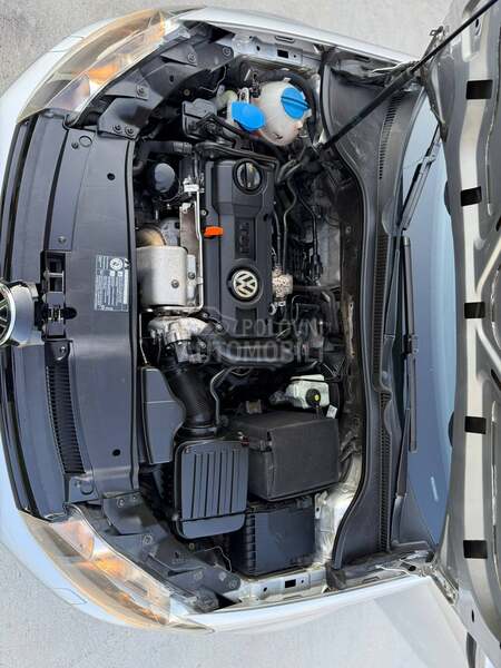 Volkswagen Golf 6 1.4 TSI VEL-SERV