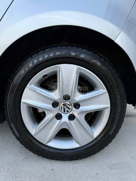 Volkswagen Golf 6 1.4 TSI VEL-SERV