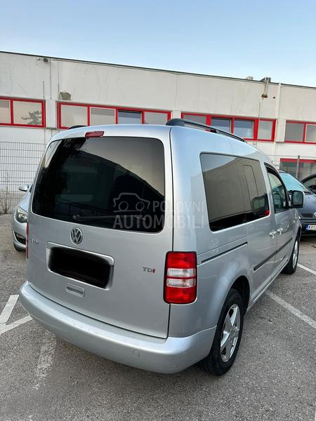 Volkswagen Caddy DSG 1.6 TDI