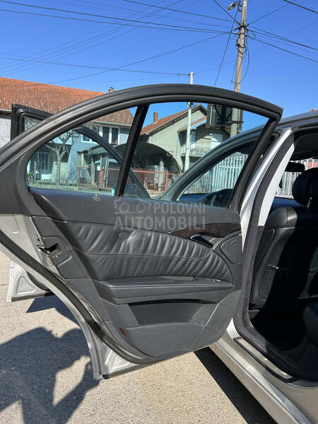 Mercedes Benz E 270 2.7 Cdi