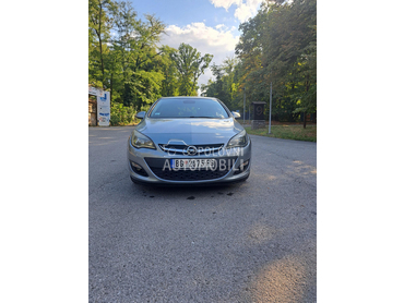 Opel Astra J Active 1.7CDTI