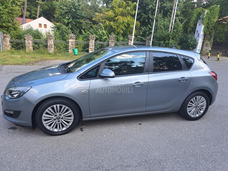 Opel Astra J Active 1.7CDTI