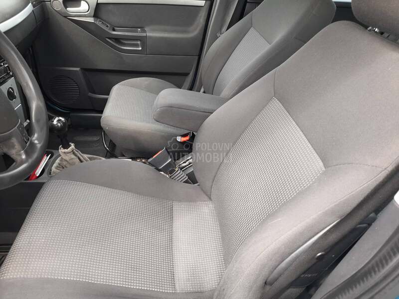 Opel Meriva 1.6 B