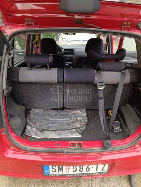 Daihatsu Cuore 