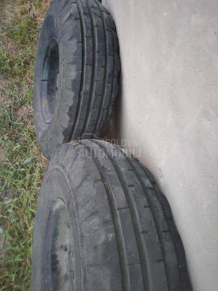 Zmaj Gume od ruskih prikolica