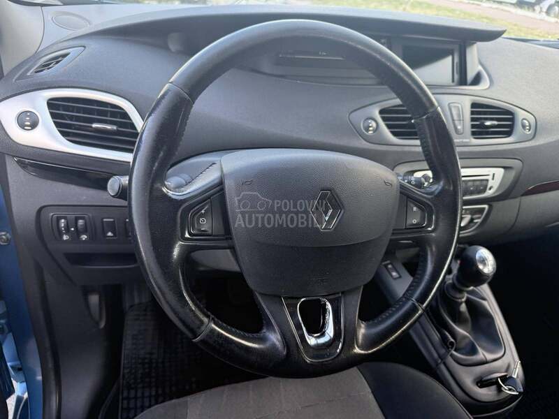 Renault Scenic 1.5 DCI