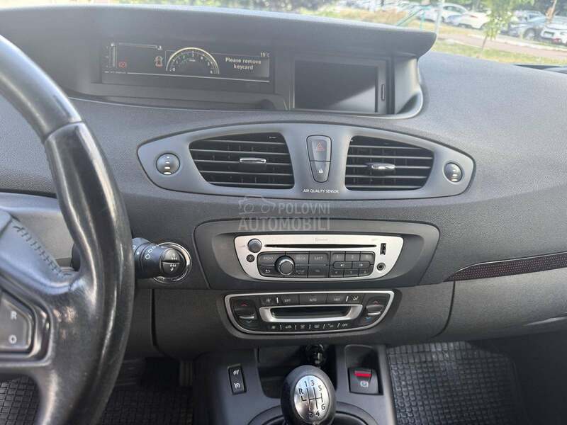 Renault Scenic 1.5 DCI