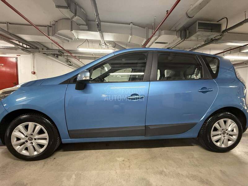 Renault Scenic 1.5 DCI